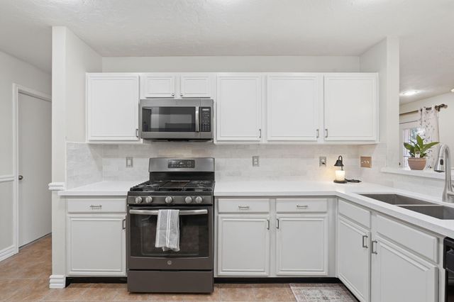 18315 Campbellford Drive, Tomball, TX 77377