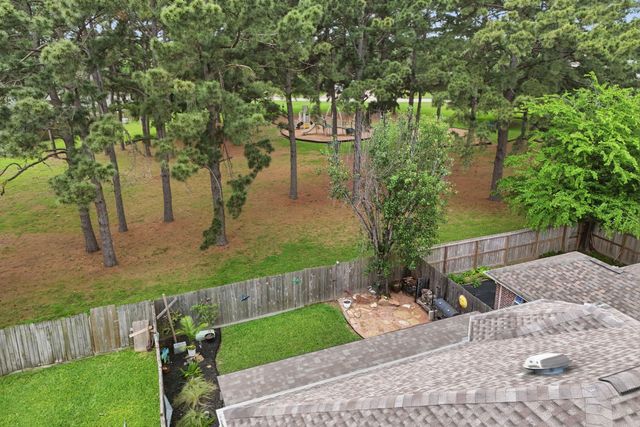 18315 Campbellford Drive, Tomball, TX 77377