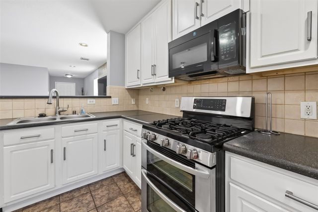 29603 Golden Vines Lane, Spring, TX 77386