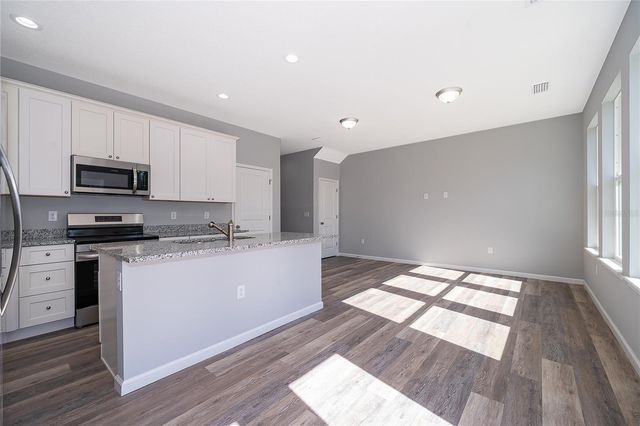 765 6TH AVENUE, Osteen, FL 32764