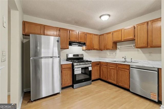 6811 Edmonton Court, Lithonia, GA 30058