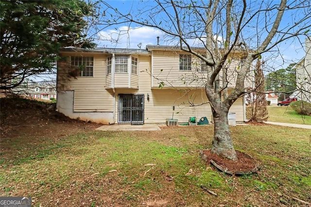 6811 Edmonton Court, Lithonia, GA 30058