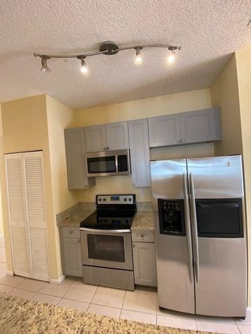 4837 NW 19th Street, Coconut Creek, FL 33063