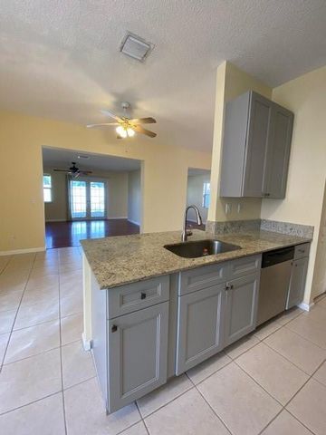 4837 NW 19th Street, Coconut Creek, FL 33063