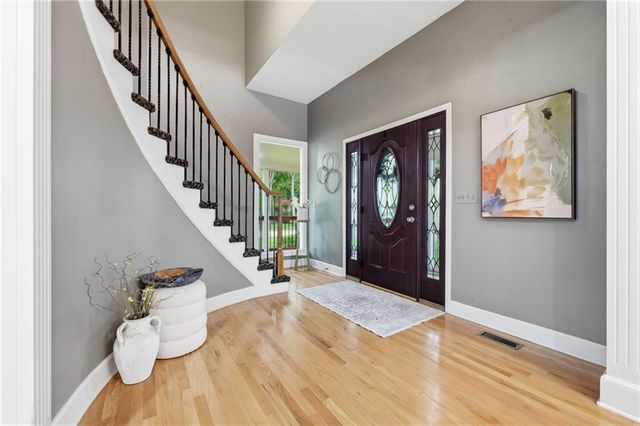 2250 SW Forestpark Place, Lee's Summit, MO 64081