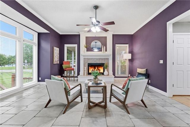 2250 SW Forestpark Place, Lee's Summit, MO 64081