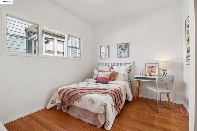 3287 Briggs Ave, Alameda, CA 94501