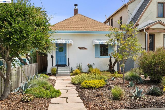 3287 Briggs Ave, Alameda, CA 94501