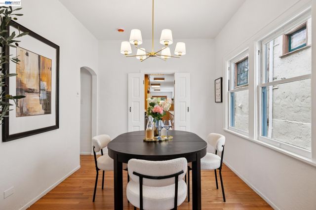 3287 Briggs Ave, Alameda, CA 94501