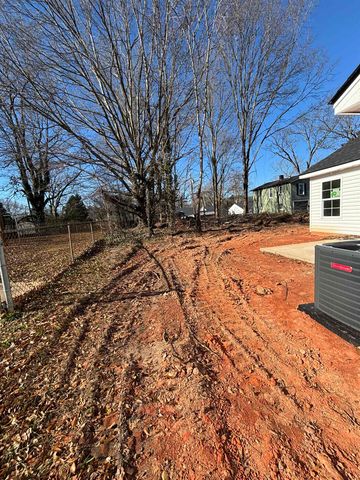 2417 Andrews Road, Spartanburg, SC 29302