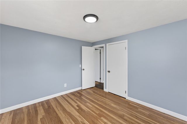 45 Winthrop Road, Warwick, RI 02888