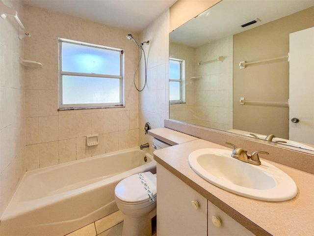 5001 BELL MEADE DRIVE, Sarasota, FL 34232