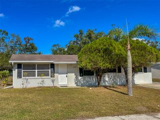 5001 BELL MEADE DRIVE, Sarasota, FL 34232