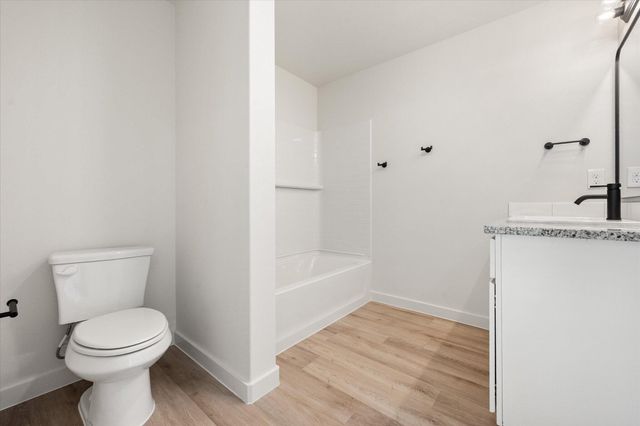 2415 Aberdeen Avenue, Wolfforth, TX 79382