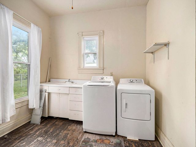 608 N LOCUST Street, Glenwood, IA 51534