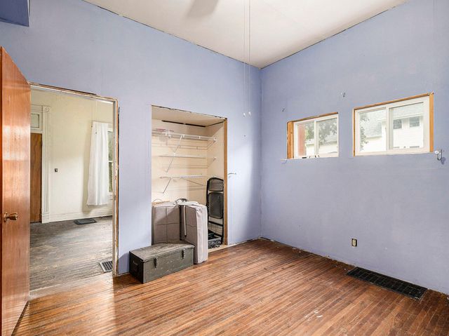 608 N LOCUST Street, Glenwood, IA 51534