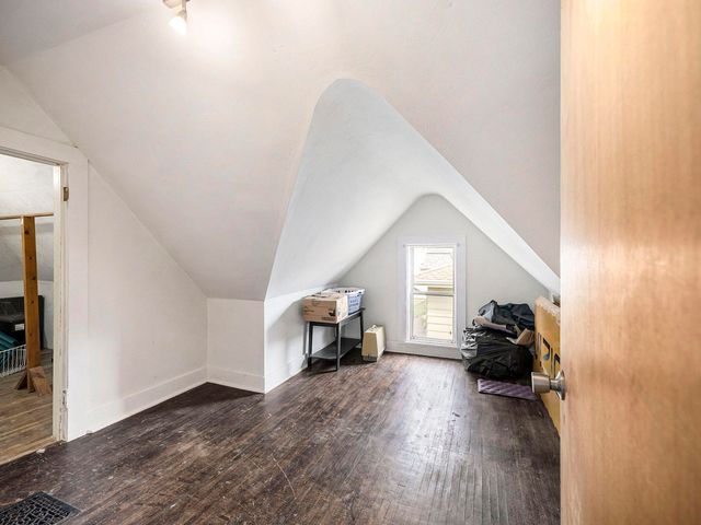 608 N LOCUST Street, Glenwood, IA 51534