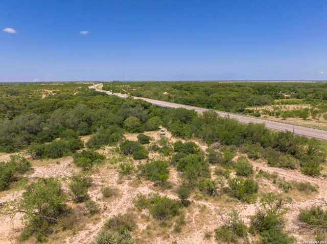 21419 us highway 90, Sabinal, TX 78881