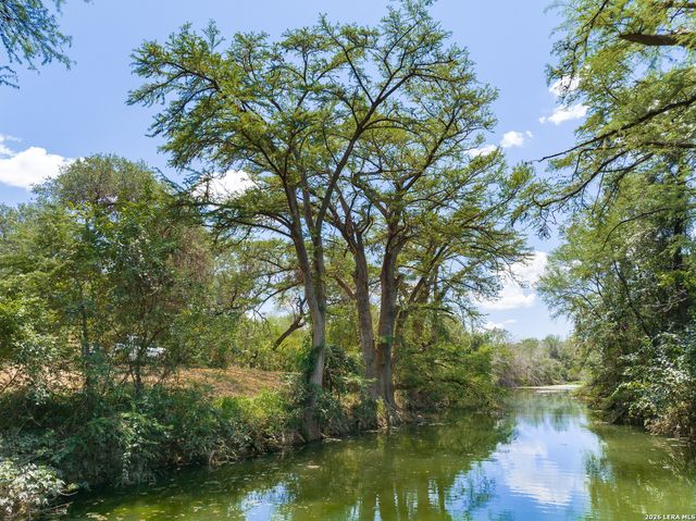 21419 us highway 90, Sabinal, TX 78881