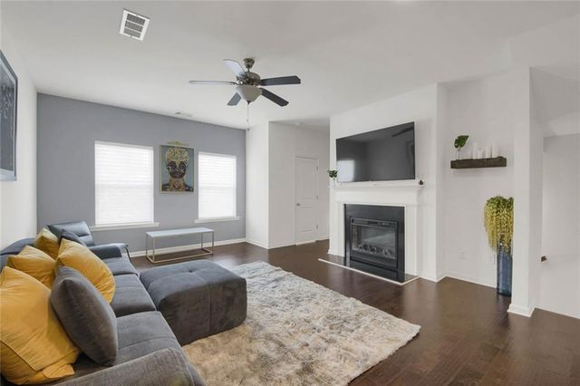859 SW Society Circle SW, Atlanta, GA 30331
