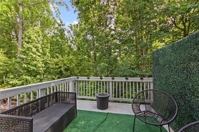 859 SW Society Circle SW, Atlanta, GA 30331