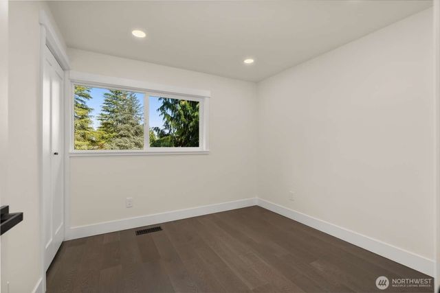 10811 NE 154th Court, Bothell, WA 98011