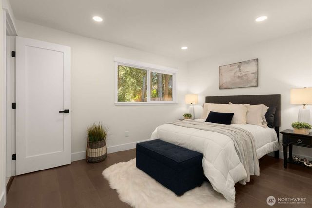 10811 NE 154th Court, Bothell, WA 98011