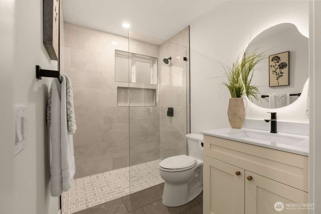 10811 NE 154th Court, Bothell, WA 98011