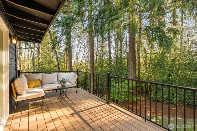 10811 NE 154th Court, Bothell, WA 98011