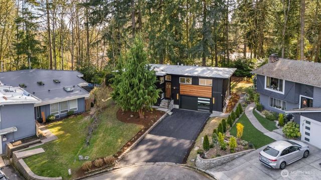 10811 NE 154th Court, Bothell, WA 98011