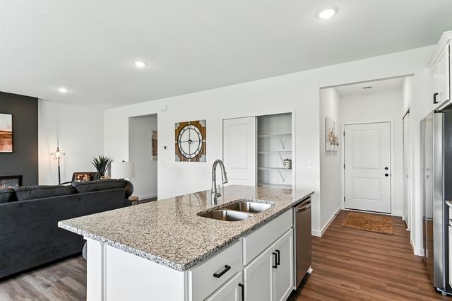 219 Double Eagle Drive, Mankato, MN 56001