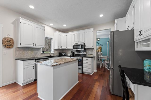 12260 195th Lane NW, Elk River, MN 55330