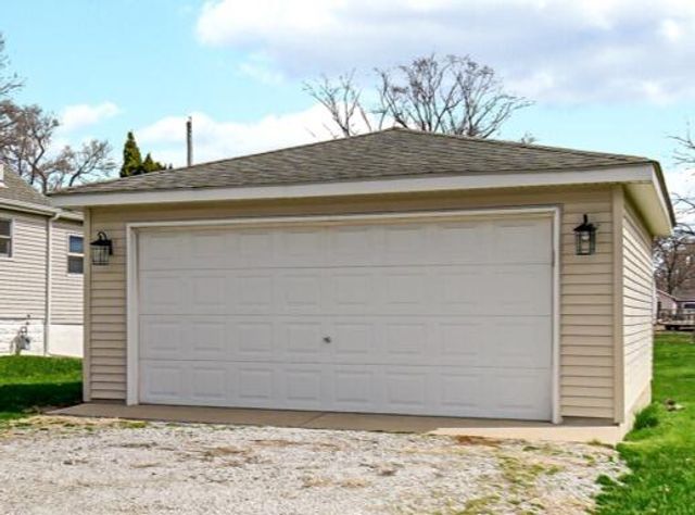 337 N Dearborn Street, Hobart, IN 46342