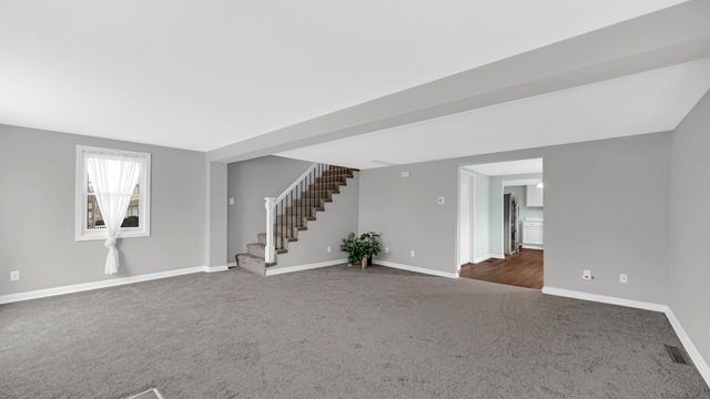 337 N Dearborn Street, Hobart, IN 46342