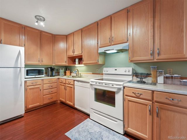 9335 E Center Ave 8C, Denver, CO 80247