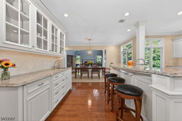 9 Haven Hill Rise, Raritan Twp., NJ 08822