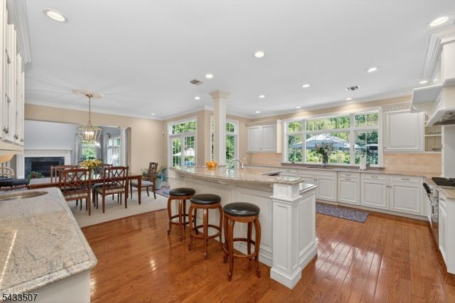 9 Haven Hill Rise, Raritan Twp., NJ 08822
