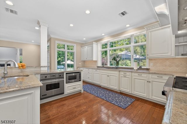 9 Haven Hill Rise, Raritan Twp., NJ 08822