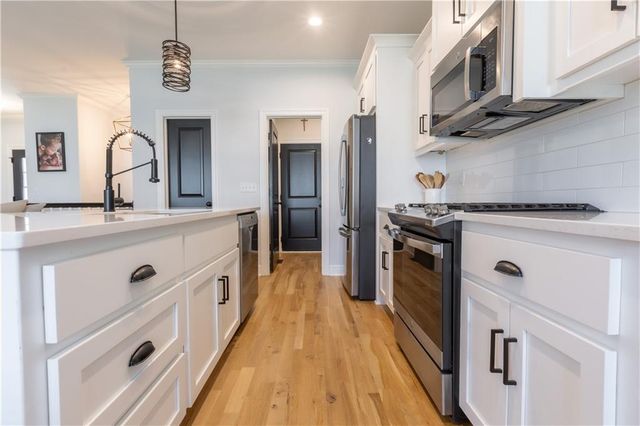 14958 S Dawson Street, Olathe, KS 66061