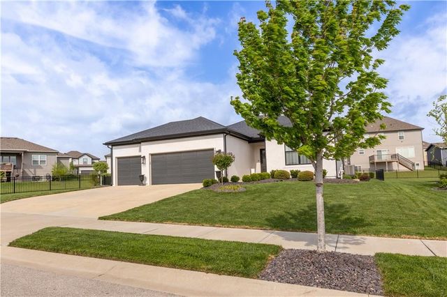 14958 S Dawson Street, Olathe, KS 66061