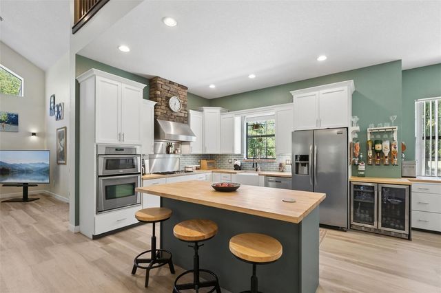 8501 NATURES HAMMOCK TRAIL, Kissimmee, FL 34747