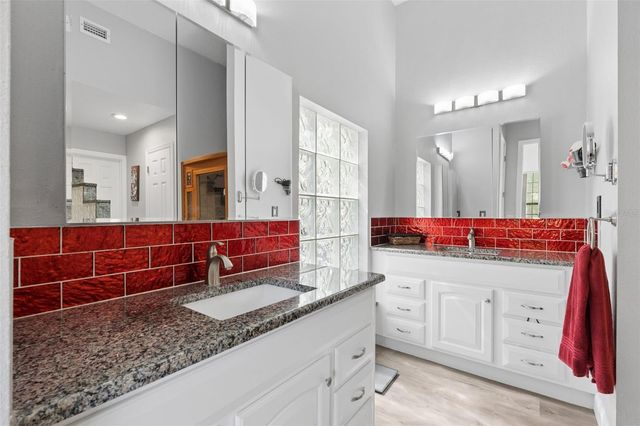 8501 NATURES HAMMOCK TRAIL, Kissimmee, FL 34747