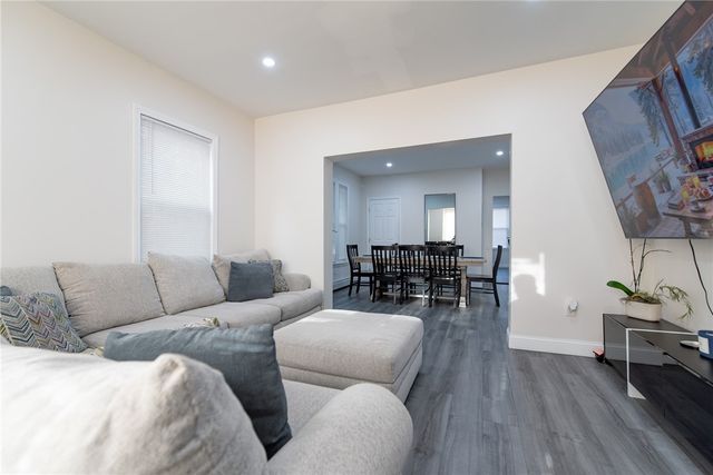 49 hollis Street 2, Providence, RI 02907