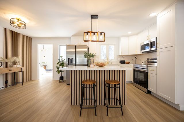 80 Alaimo Drive, Brighton, NY 14625