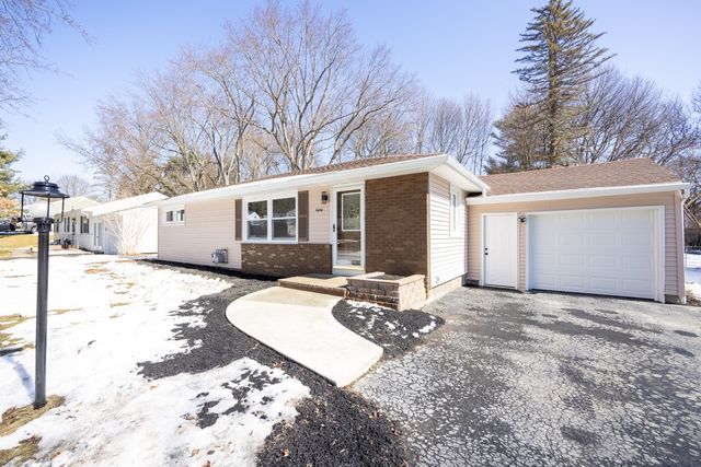 80 Alaimo Drive, Brighton, NY 14625