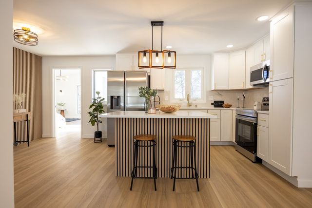 80 Alaimo Drive, Brighton, NY 14625