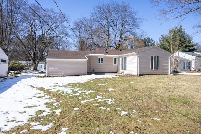 80 Alaimo Drive, Brighton, NY 14625