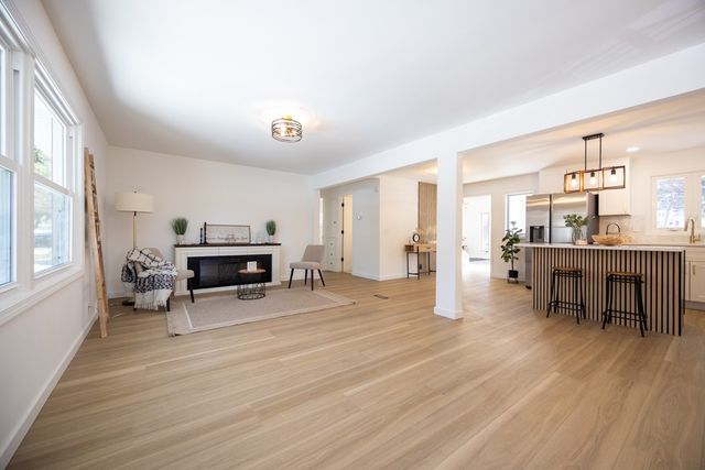 80 Alaimo Drive, Brighton, NY 14625