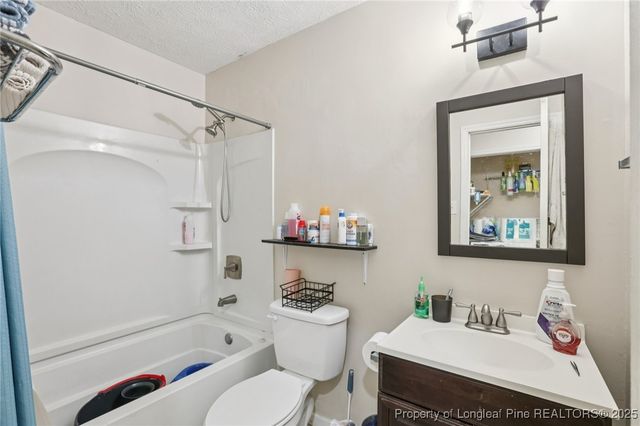 7039 Darnell Street, Fayetteville, NC 28314