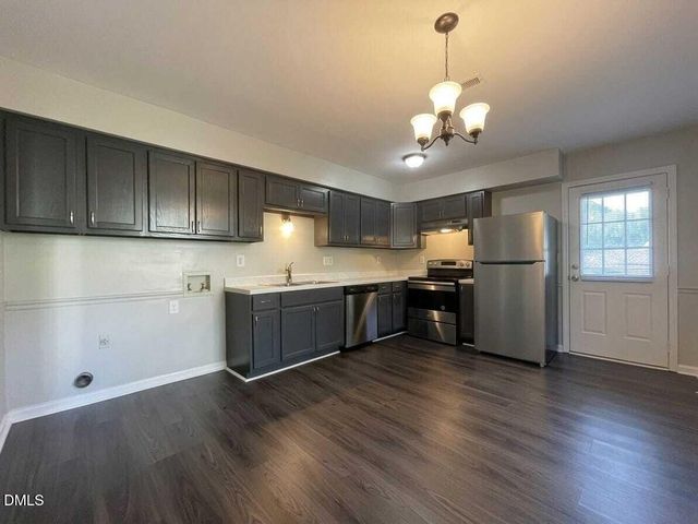 601 Larchwood Drive, Durham, NC 27713